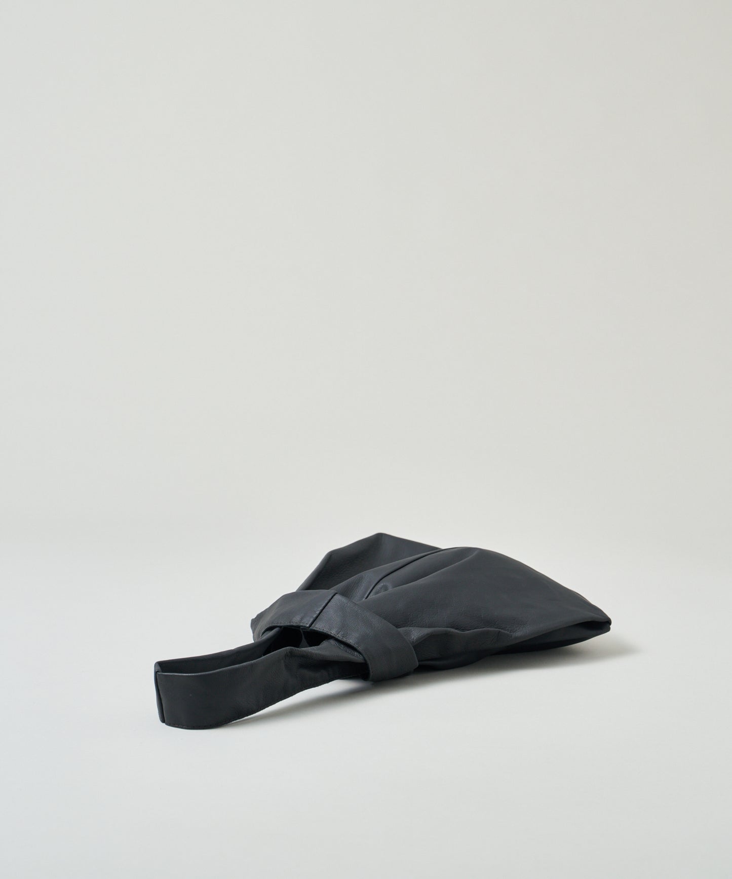 2way Reji-bukuro S - Black / goatskin Bare