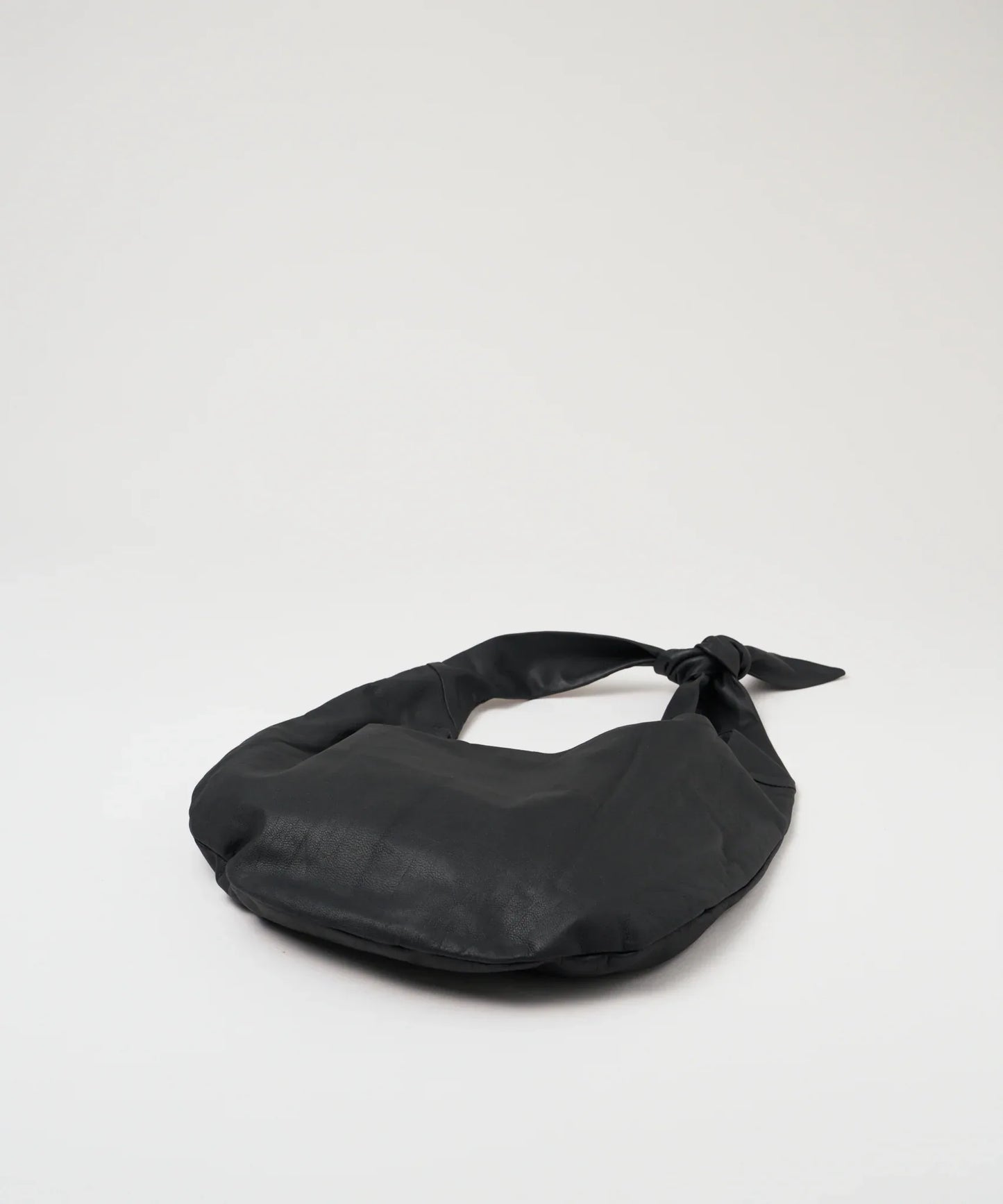 Round Shoulder Separate (black) / goatskin "BARE" - REN WEB SHOP