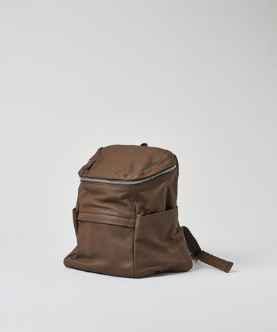#11/ Box backpack (dark brown) / goatskin