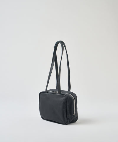 #11《SALE 30%》Slouchy Box Bag XS (black) / goatskin