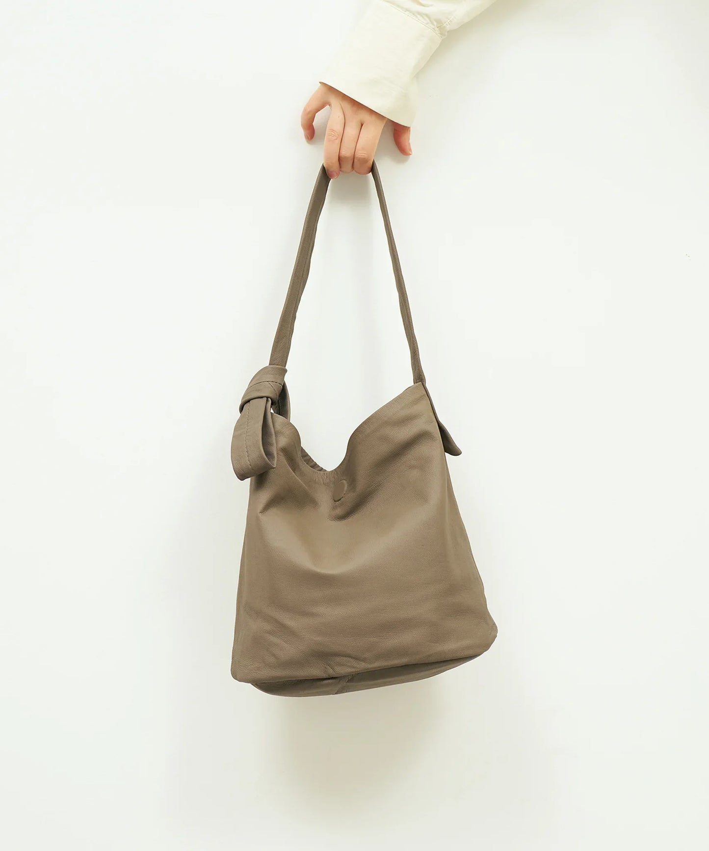 Stroll shoulder bag - Greige / goatskin Bare