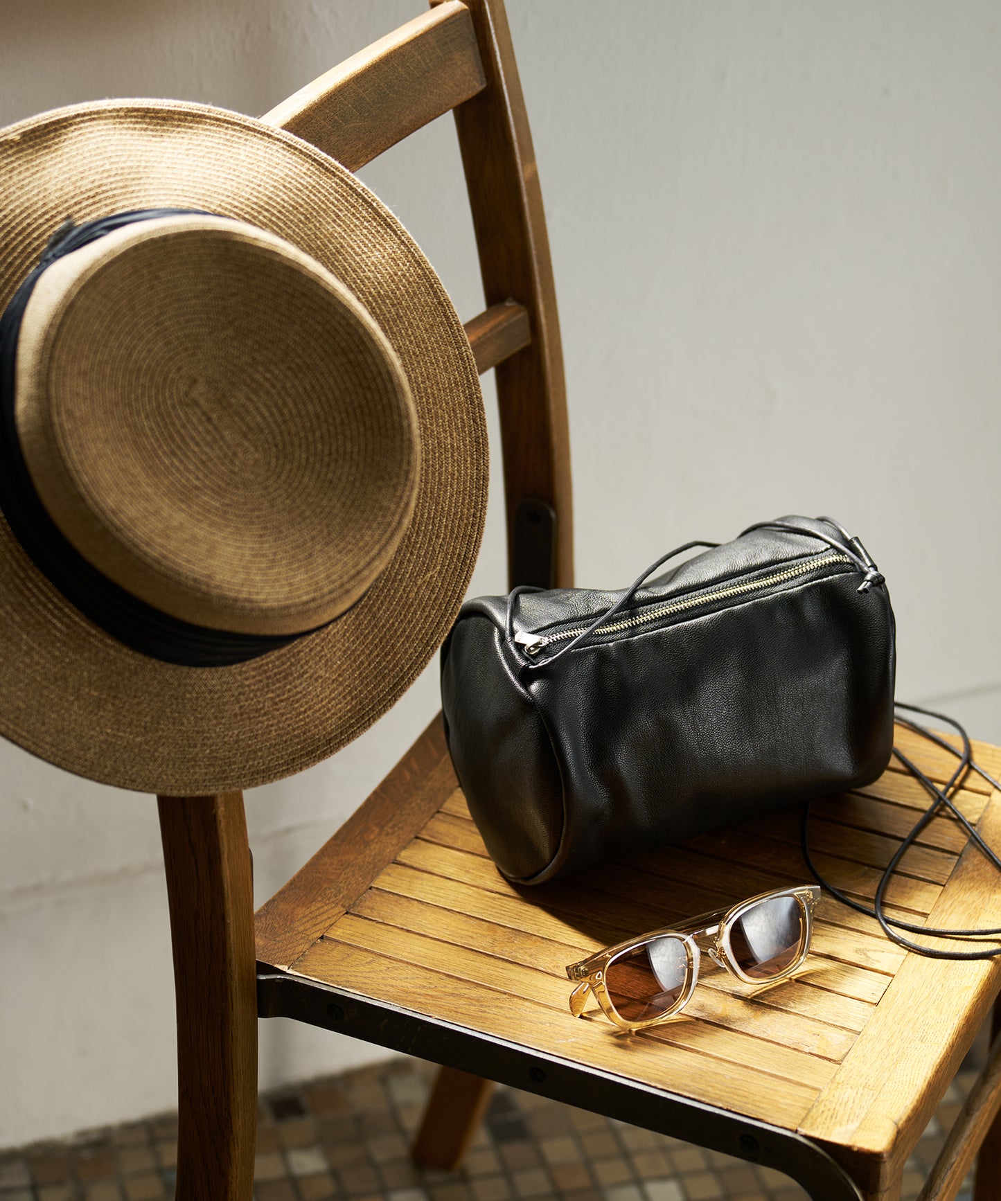 #15/ Canister shoulder Bag (black) / goatskin "STILL"