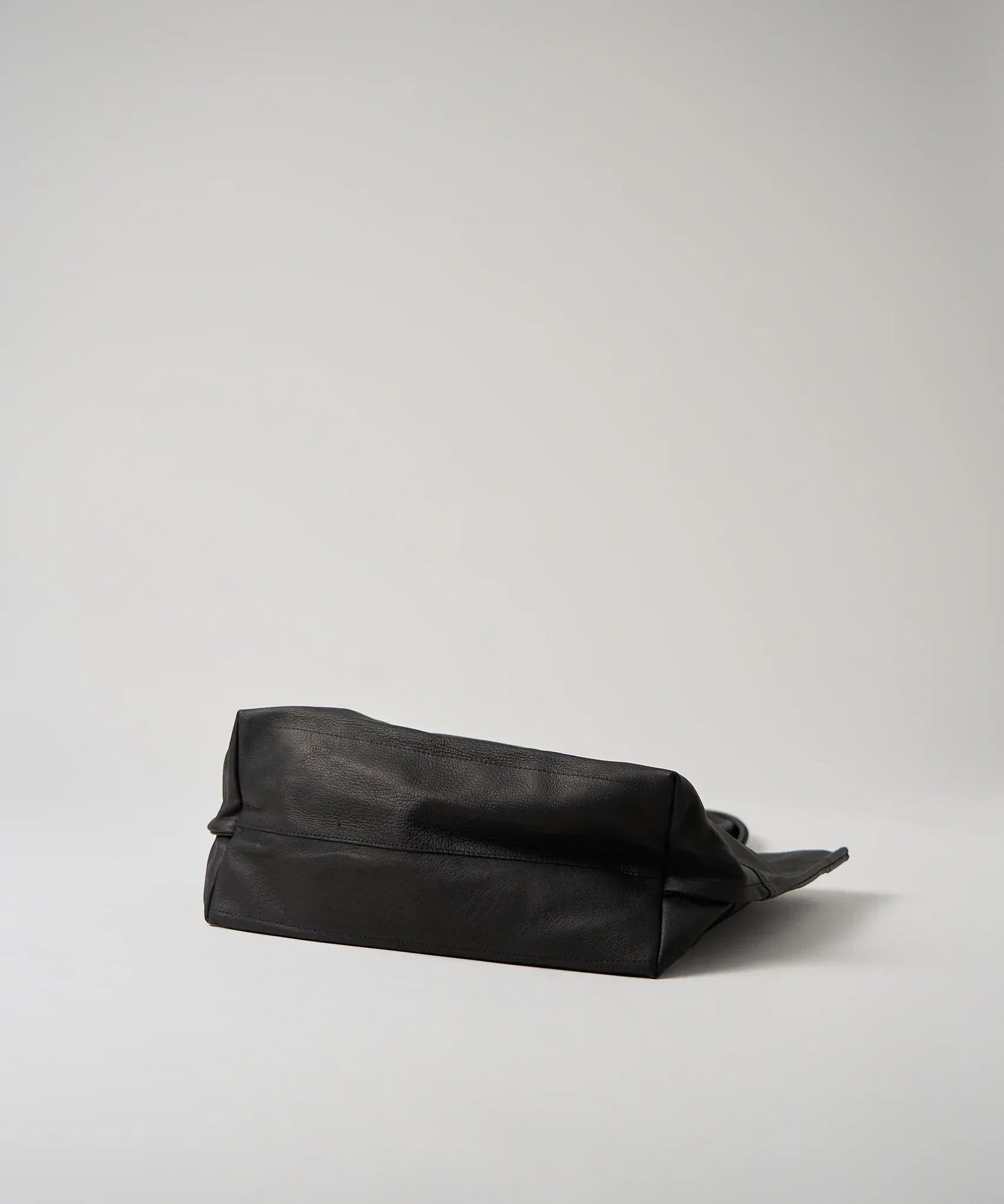 Wide tote M (camel) / pigskin "HALLIE" - REN WEB SHOP