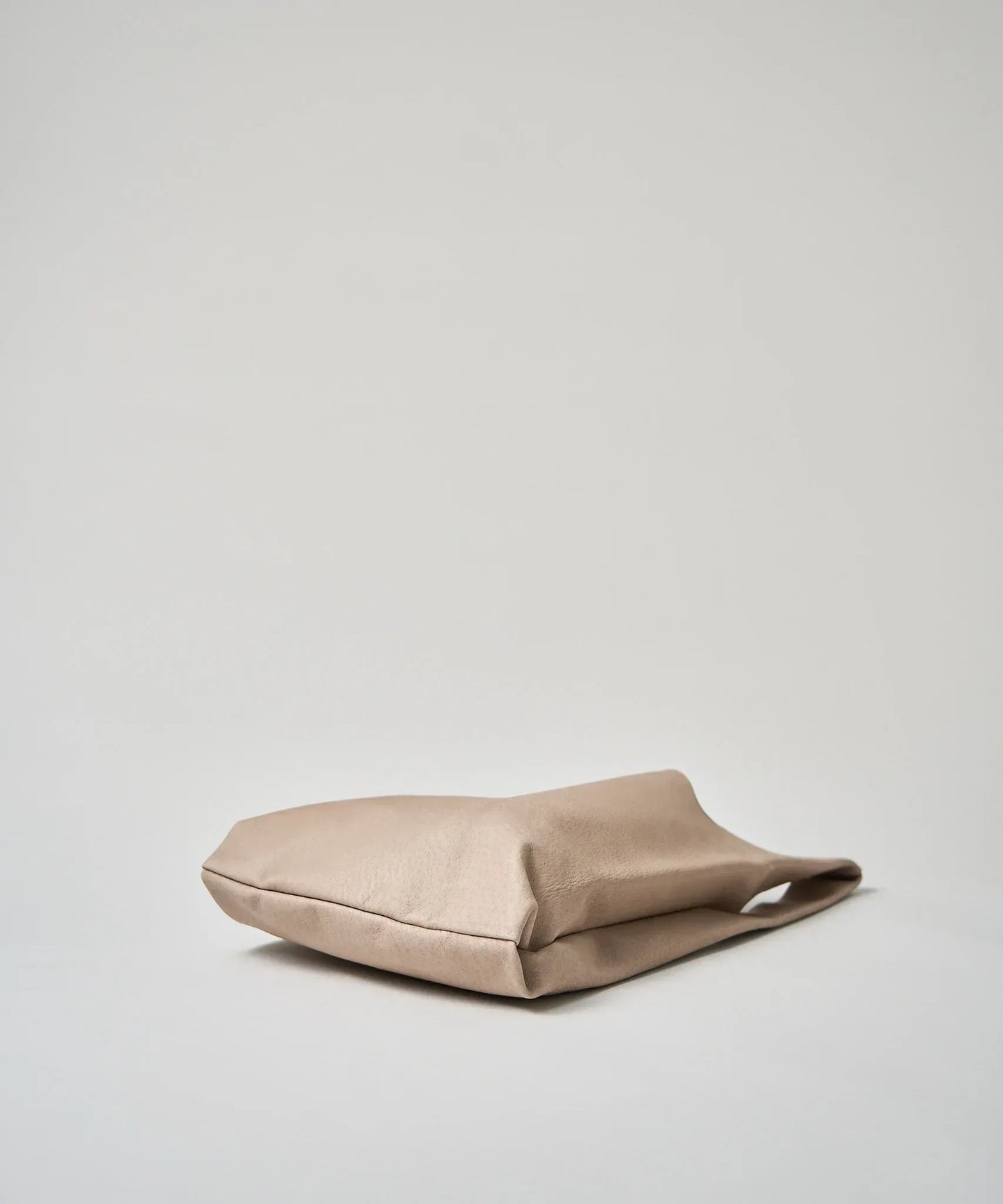 Reji-bukuro (pink beige) / pigskin "HALLIE" - REN WEB SHOP