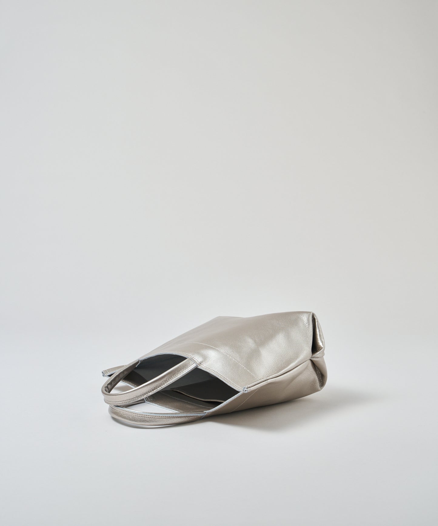 Lunch bag S - Silver / pigskin Lustra