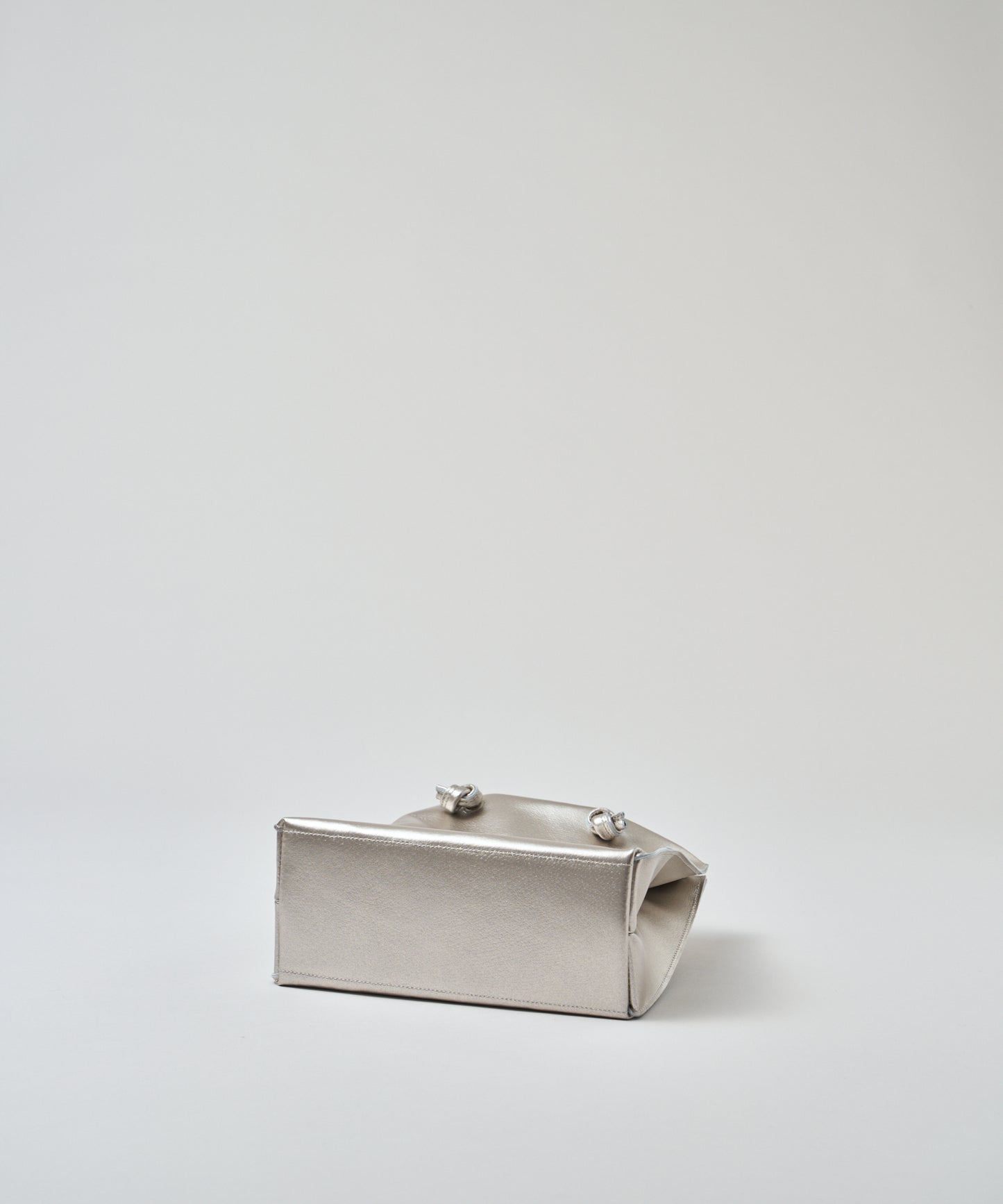 #36/迷你购物袋(银色)/猪皮“LUSTRA”