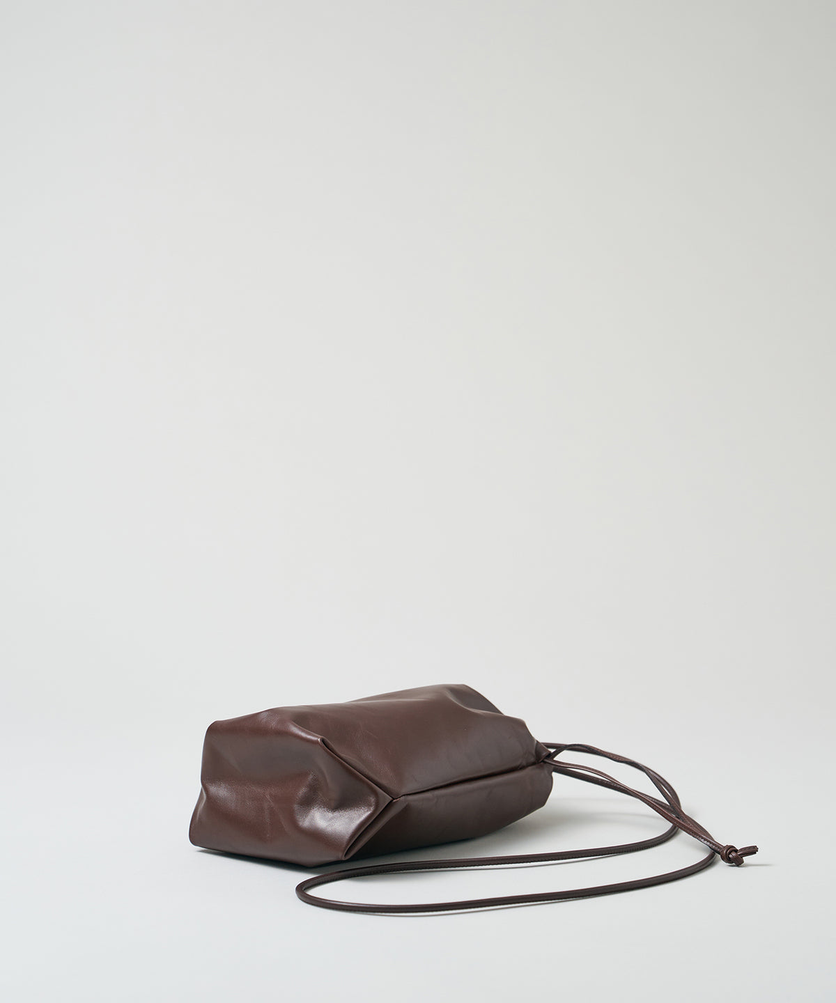 《Limited 5%》Stem Draw - Bitter brown / cowhide Aperto