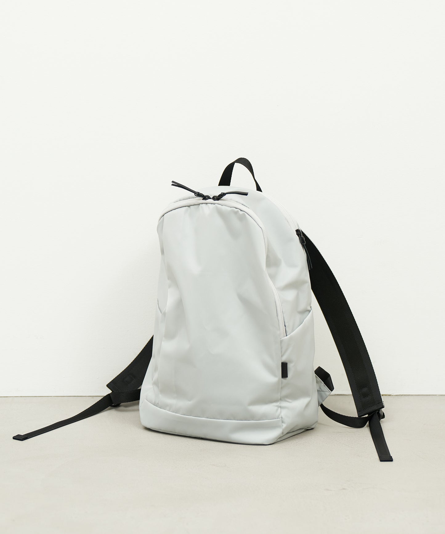 Lithe Pack 16L - Silver gray / Basic Nylon