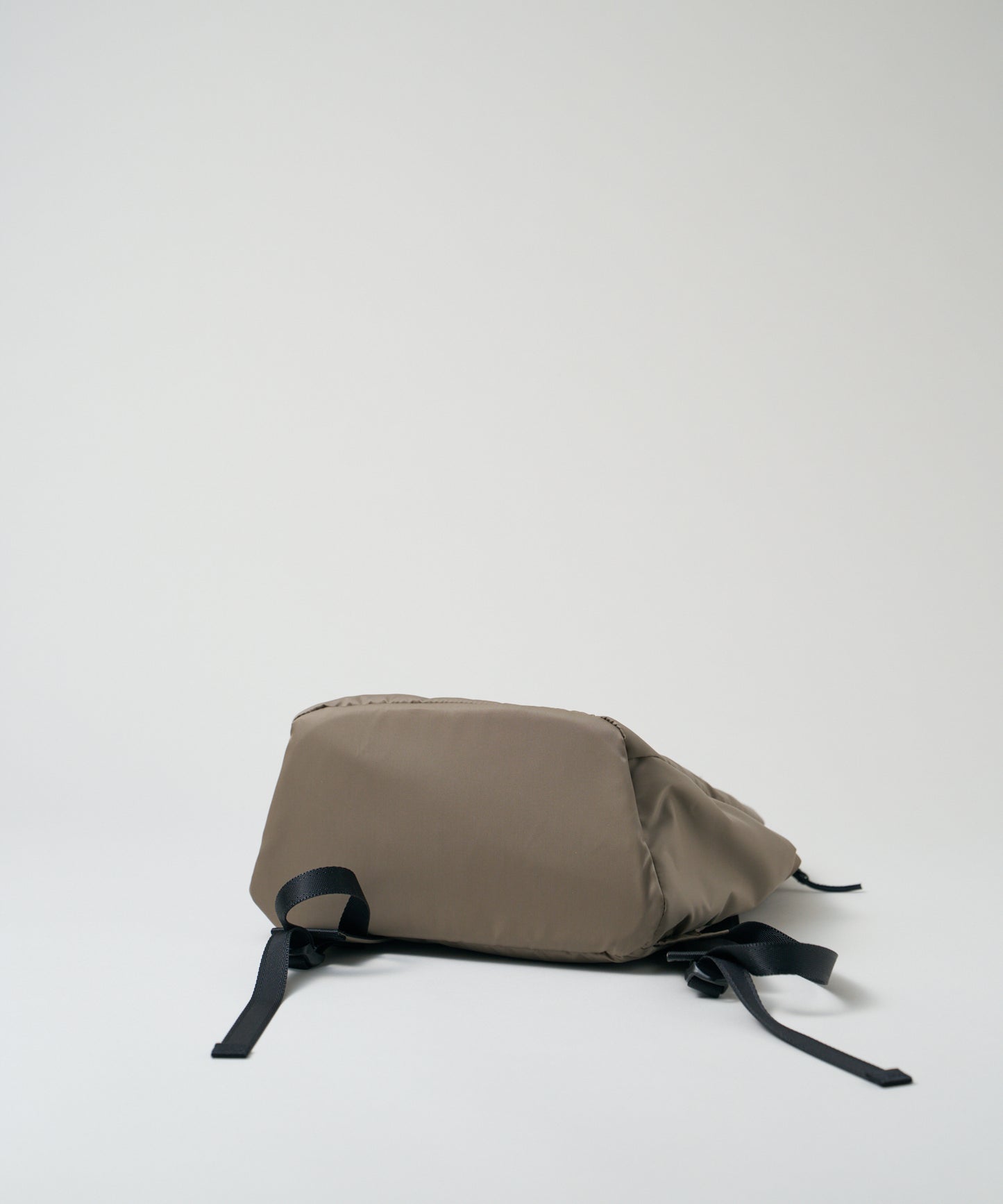 Lithe Pack 16L - Khaki gray / Basic Nylon