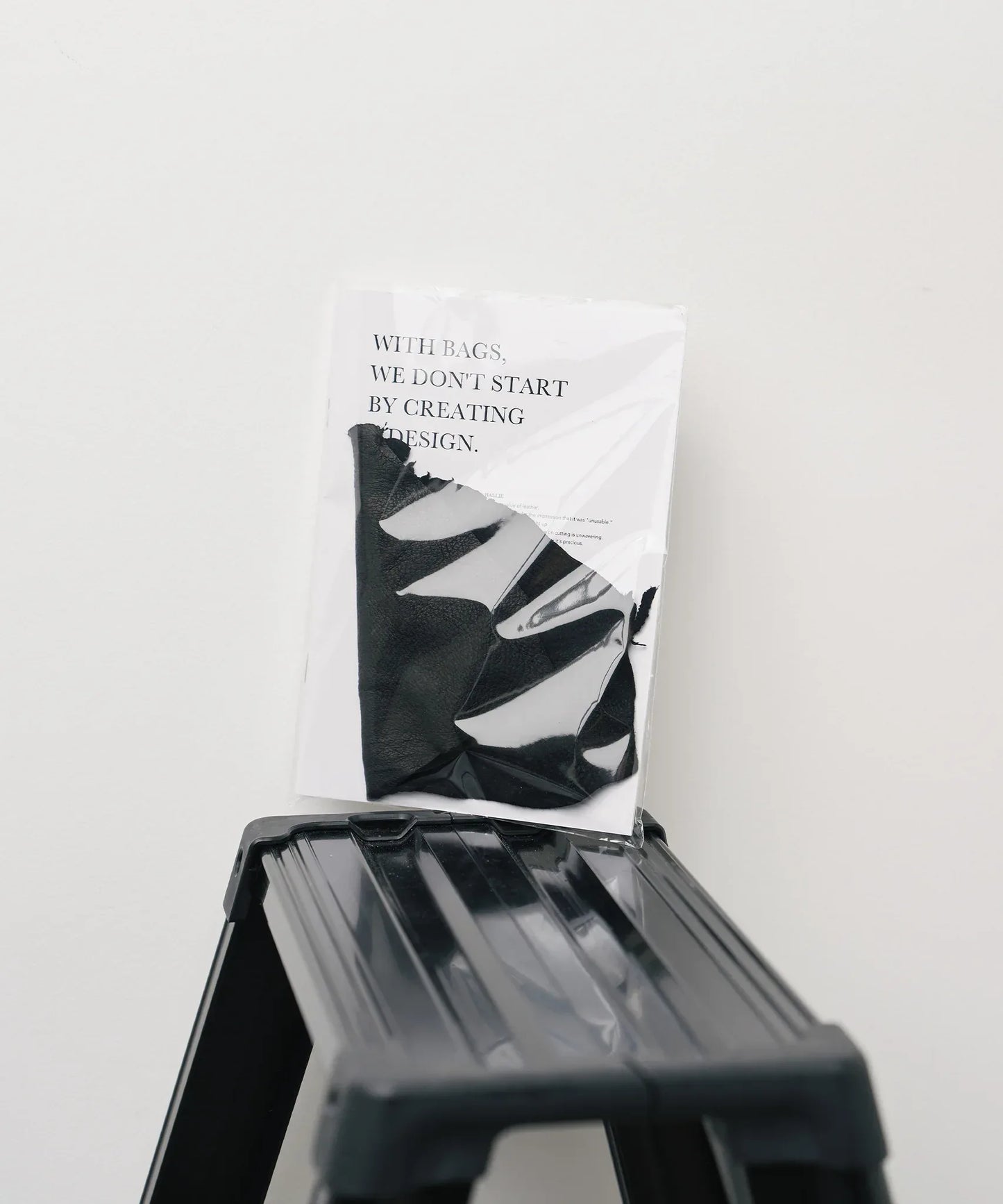 【GIFT】REN 20th Book - A Special Gift for You / ¥0 - REN WEB SHOP