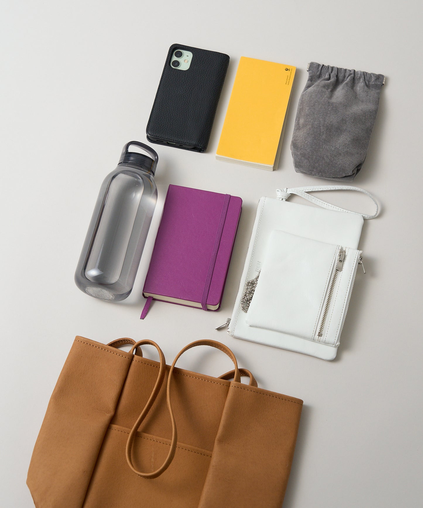 #30/ Bucket tote bag (camel) / pigskin "HALLIE"