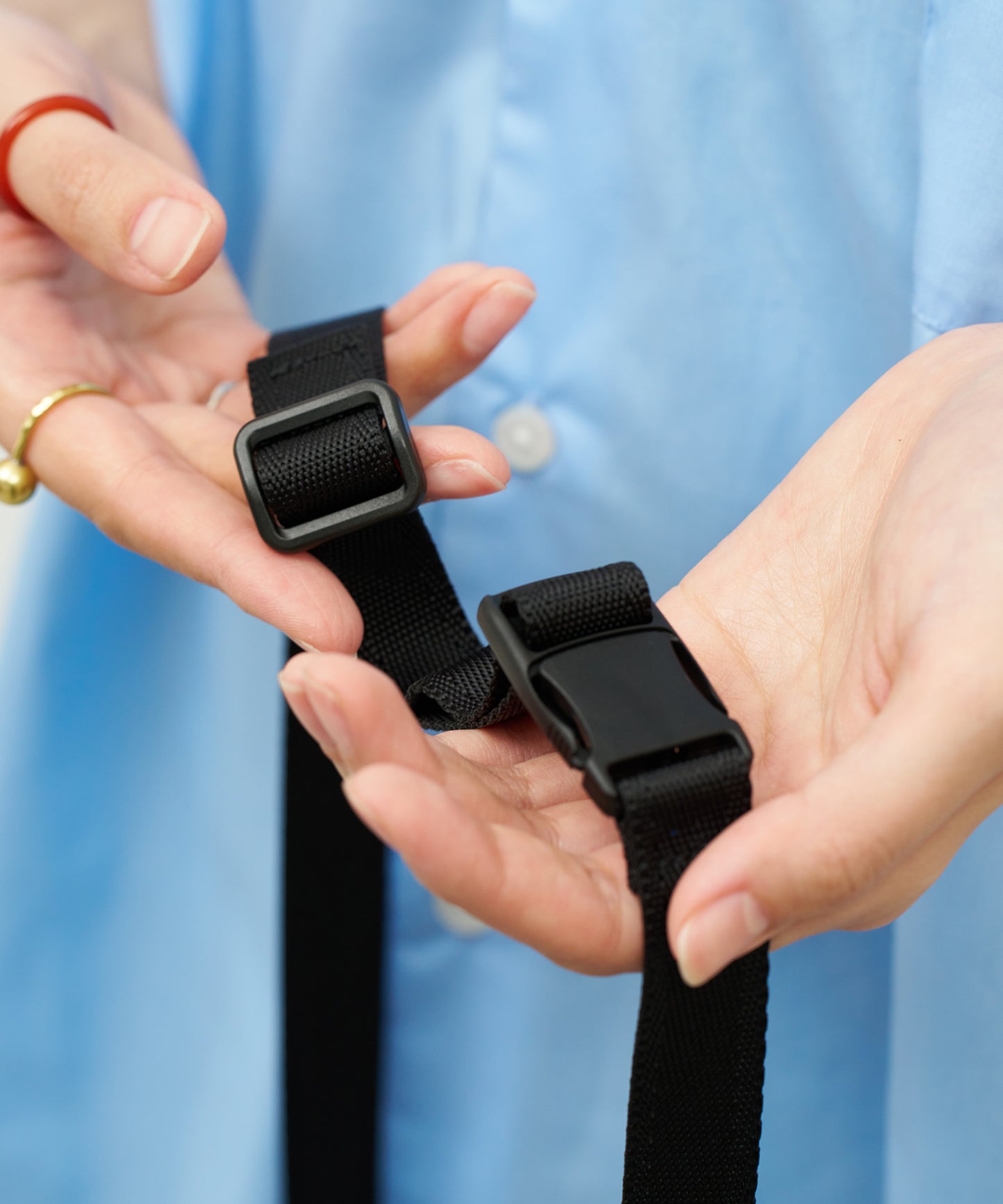 Lithe Sling - Khaki gray / Basic Nylon