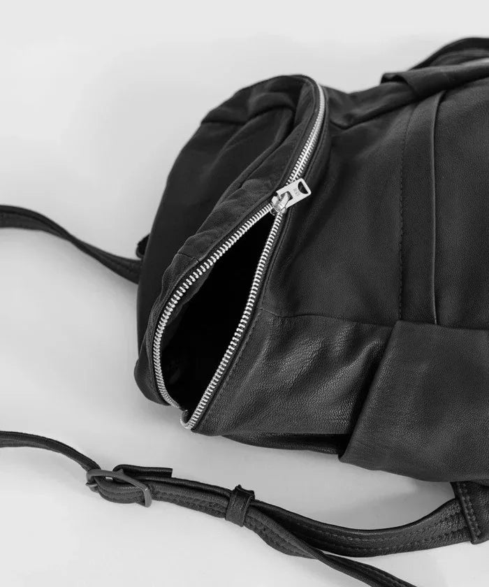 Box backpack (black) / goatskin "BARE" - REN WEB SHOP