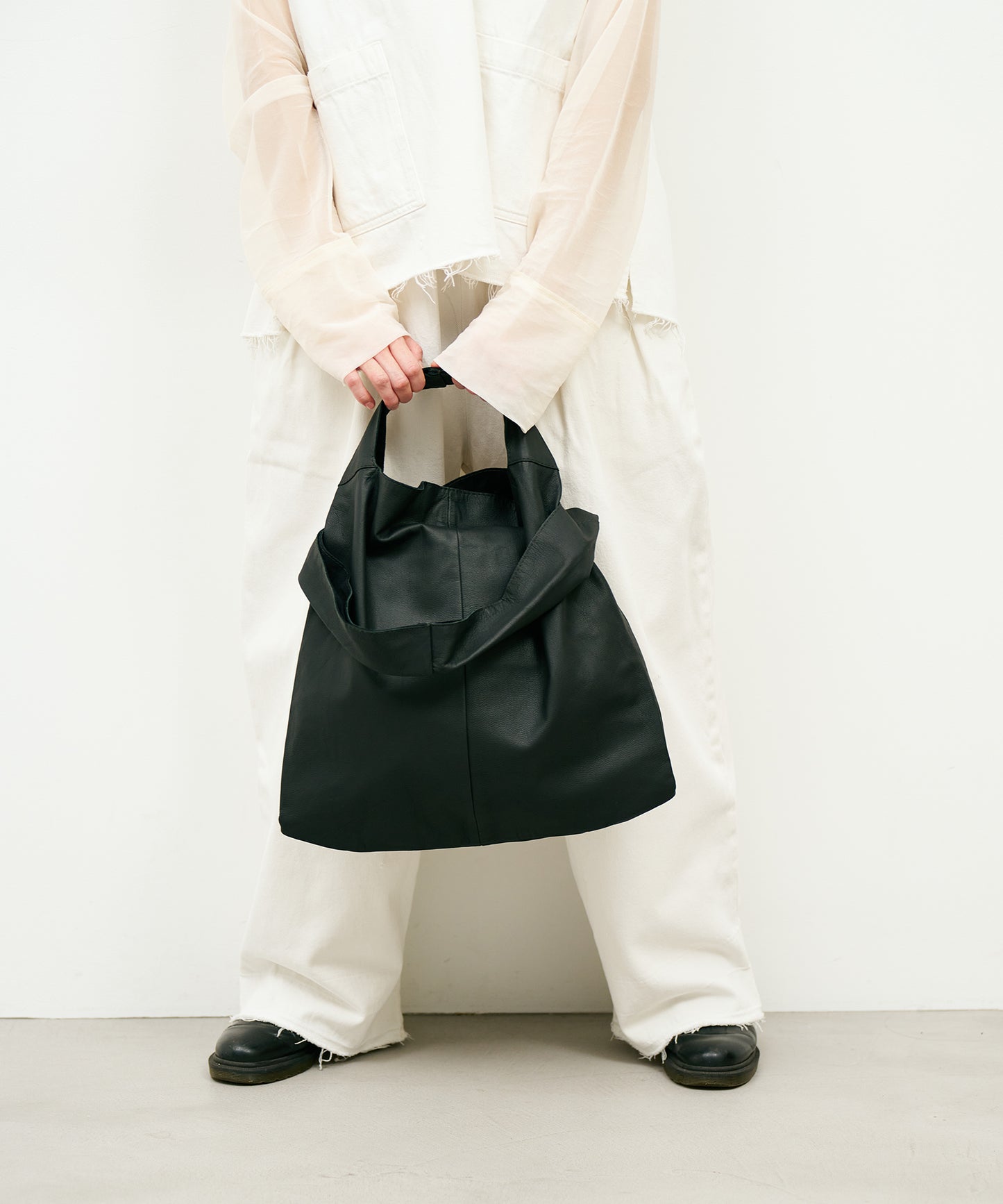 #11/ 2way Reji-bukuro M(黑色)/山羊皮“BARE”