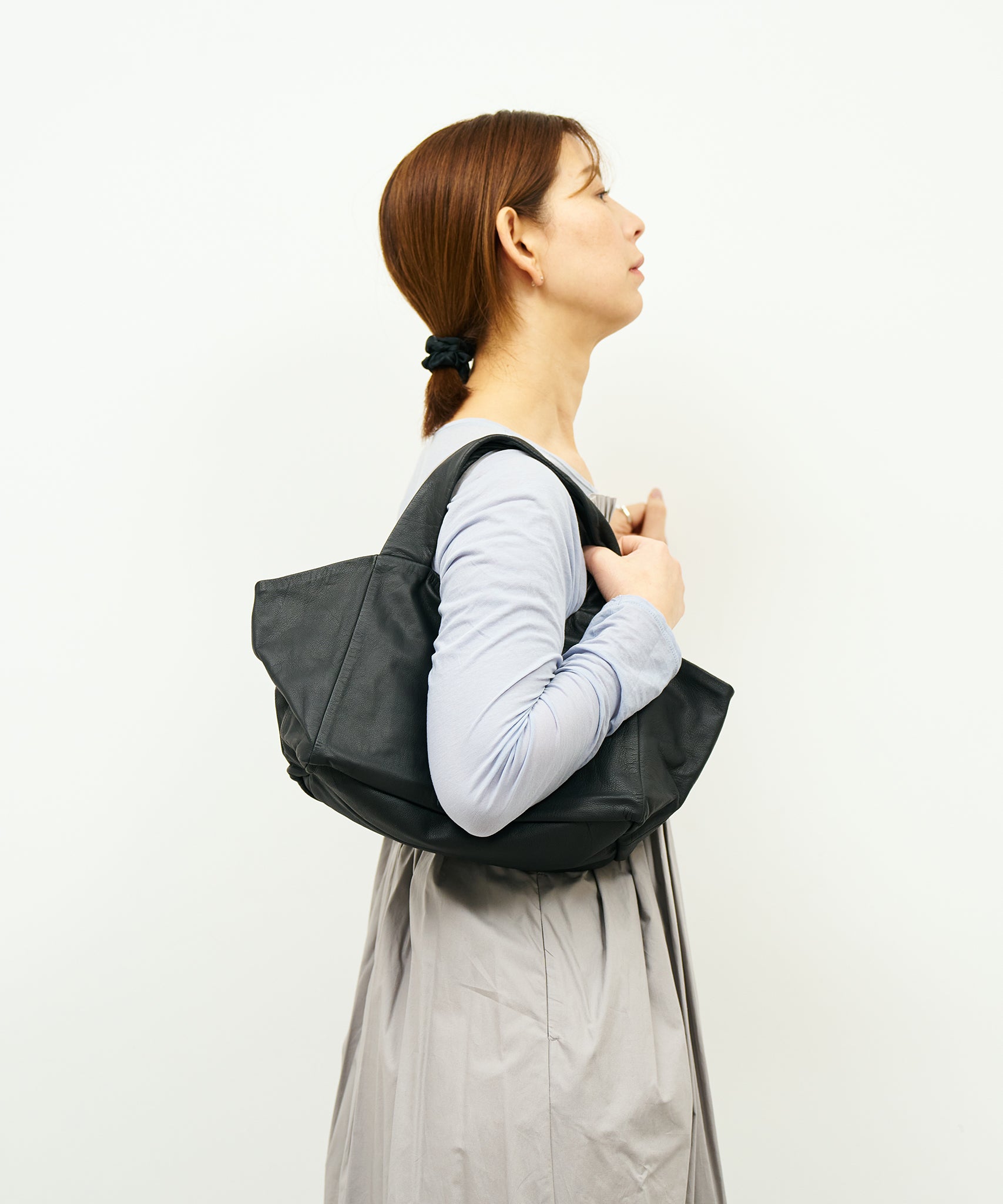 REN / Tokyo】Goat Leather Bag | Soft Horizontal Design with Multiple Pockets  - 日本皮包 包包 – REN WEB SHOP