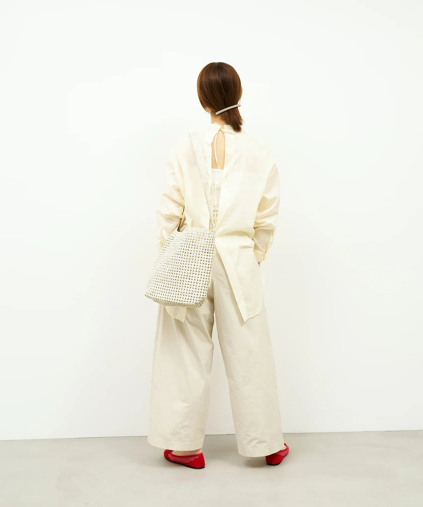 Box shoulder bag (oatmeal) / goatskin