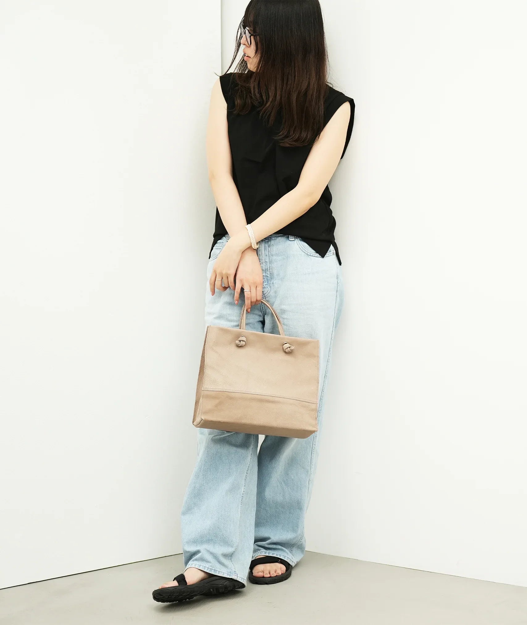 REN / Tokyo】Japanese Leather Handbag | Paper Bag-Inspired Design 