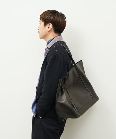 #45/ 超大手提包 / 牛皮“APERTO”