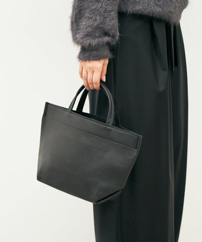 Lunch bag S - Black / cowhide Valencia