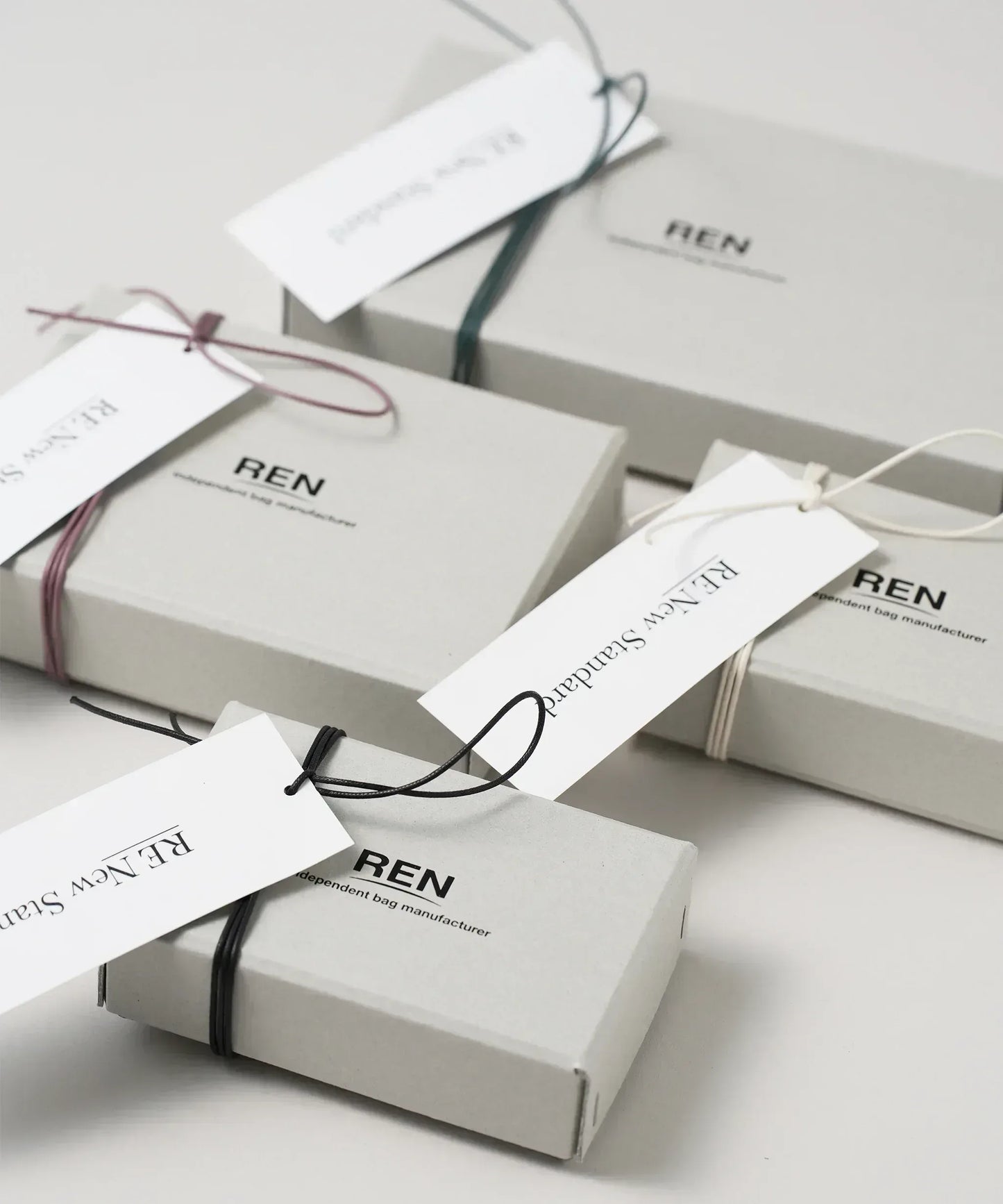 GIFT CORD / Gift wrapping for boxed items only - REN WEB SHOP