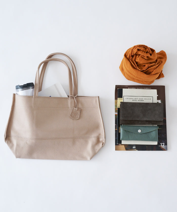 #30 / 宽版托特包 M / 猪皮“HALLIE”