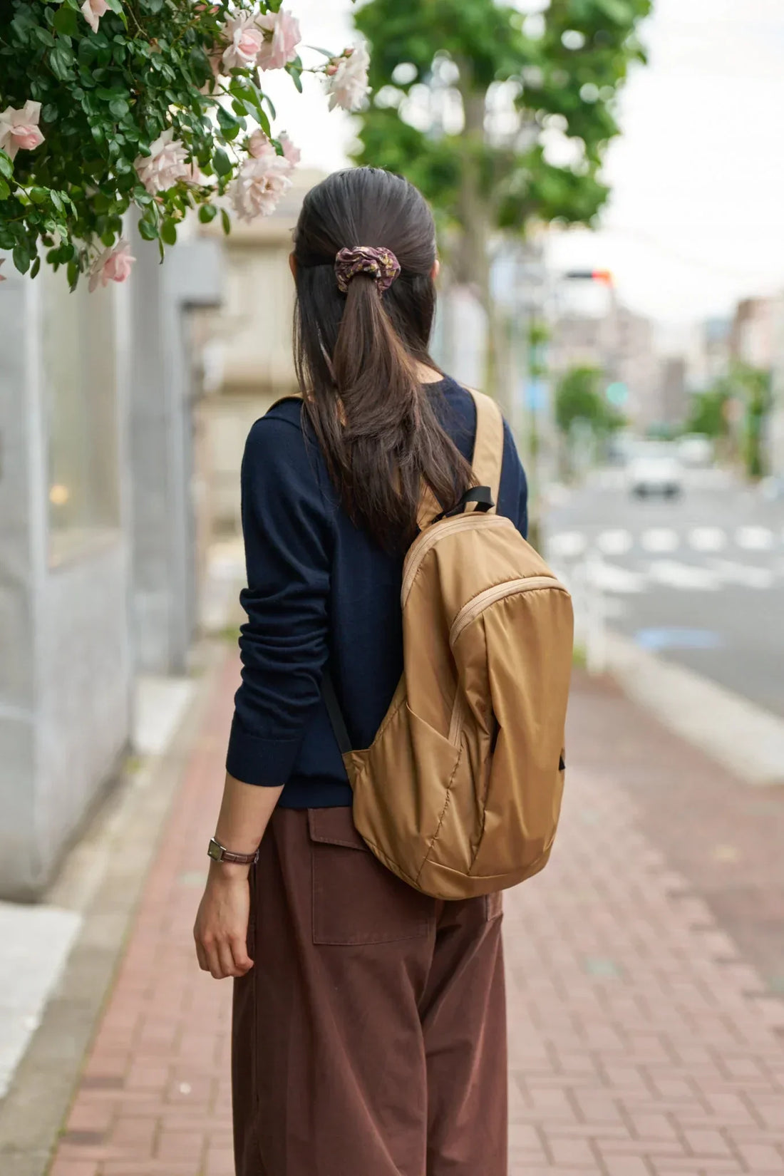 [tokyobike Collaboration] A Backpack That Feels Natural for Women
