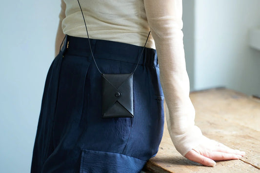 〈Campaign〉Special Gift: The “Envelope Case”