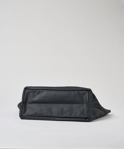 #11 / Dachs tote bag M (black) / goatskin "BARE"