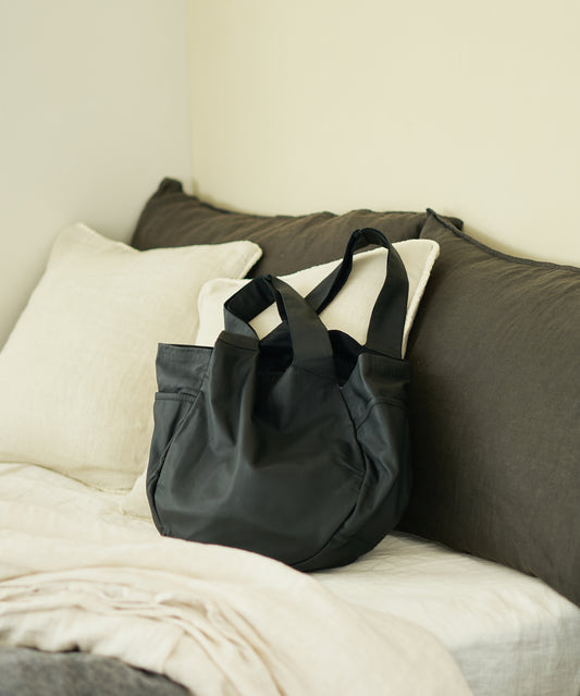 Pumpkin sack - Black / goatskin Bare