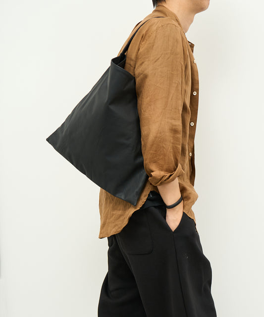 sold out / #11 / Basic square L (black) / goatskin "BARE"