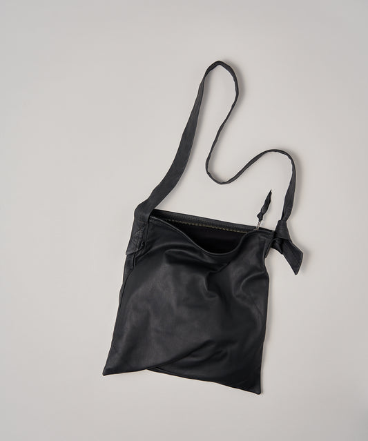 #11/ Square shoulder bag S (black) / goatskin "BARE"