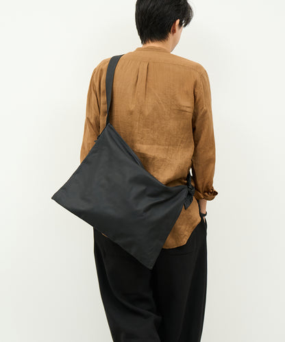 #11 / Square shoulder bag M (black) / goatskin "BARE"