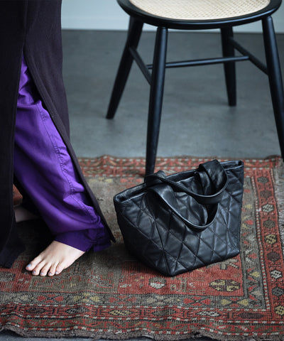 #11 / Square tote (black) / goatskin 