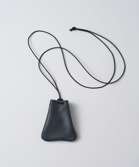 Amulet Pouch (black) / goatskin "STILL"