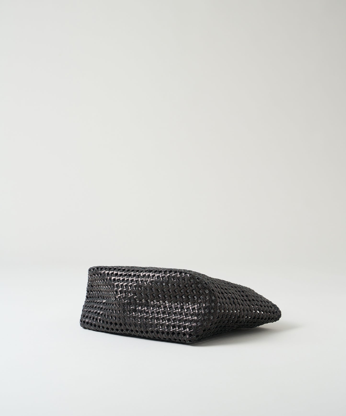 #16/ Basket tote bag S (black) / goatskin "GOAT MESH "