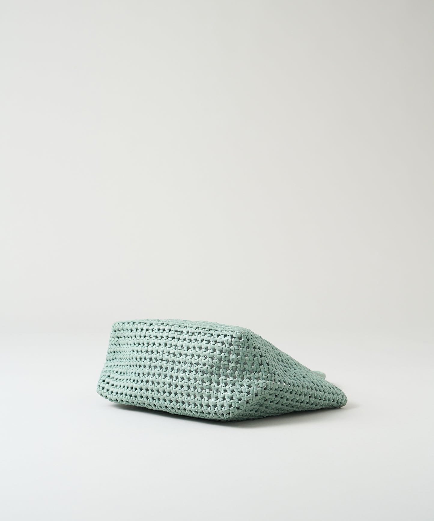 #16/ Basket tote bag S (sage green) / goatskin "GOAT MESH "