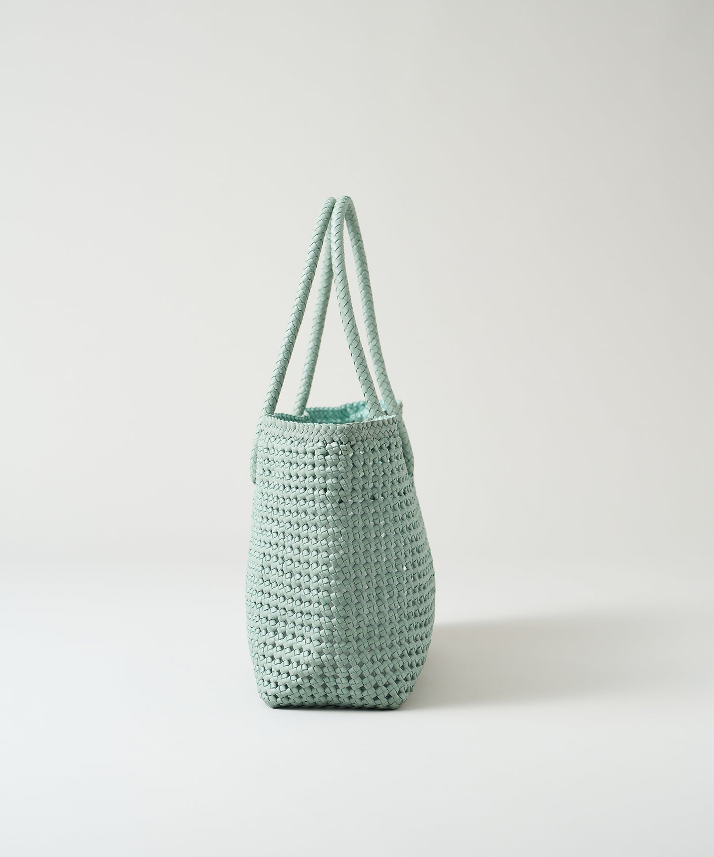 #16/ Basket tote bag M (sage green) / goatskin "GOAT MESH "