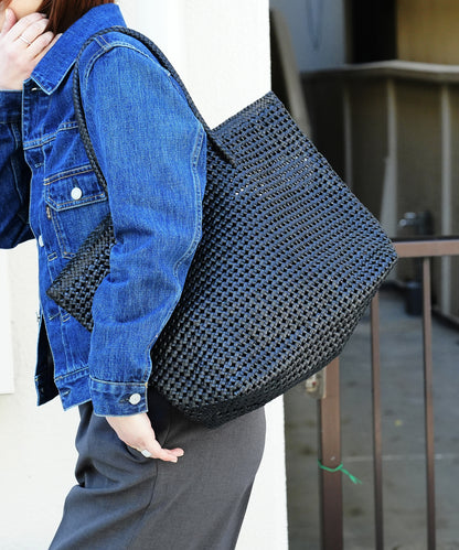Basket tote bag L - Black / goatskin Goat mesh