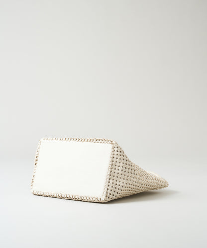 #16/ Book carry (oatmeal) / goatskin "GOAT MESH"