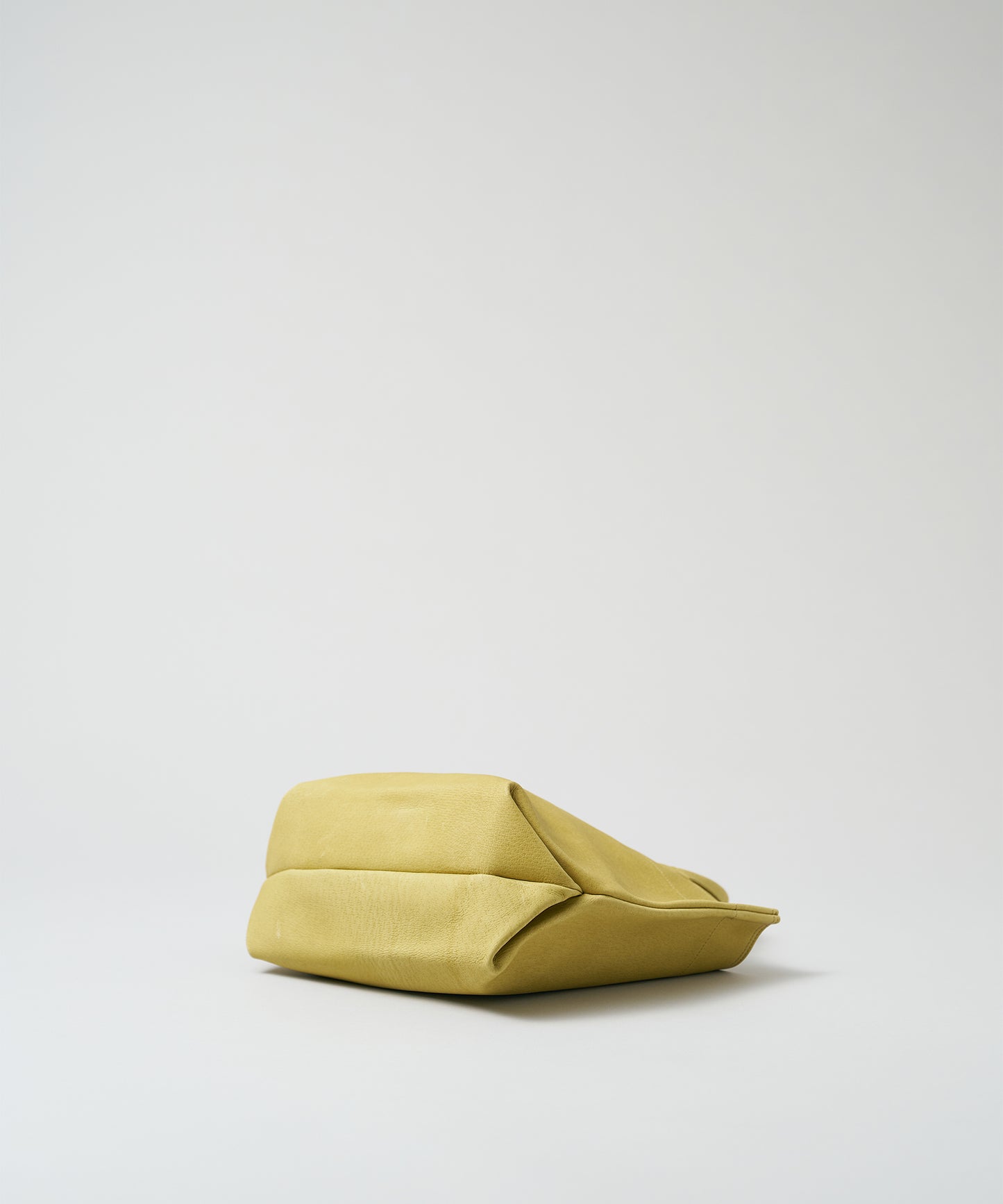 Lunch bag S - pistachio yellow / pigskin Hallie