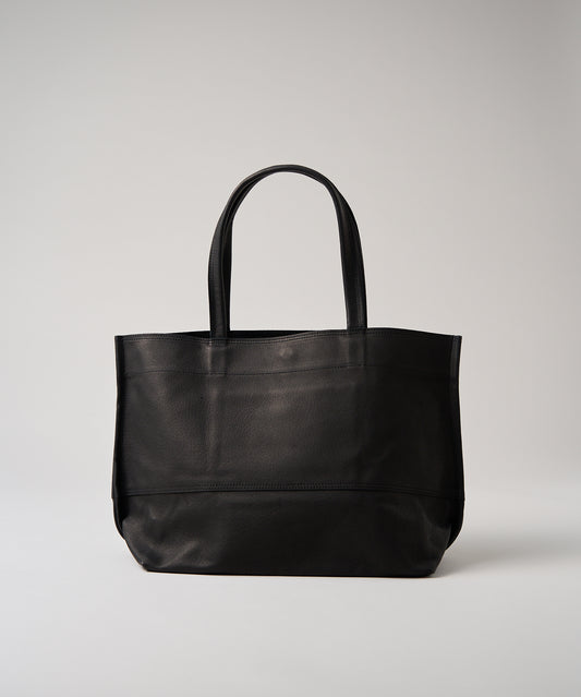 #30/ Wide tote M (black) / pigskin "HALLIE"