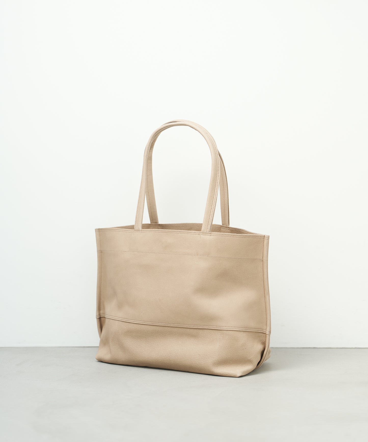 Wide tote bag M - Pink beige / pigskin Hallie