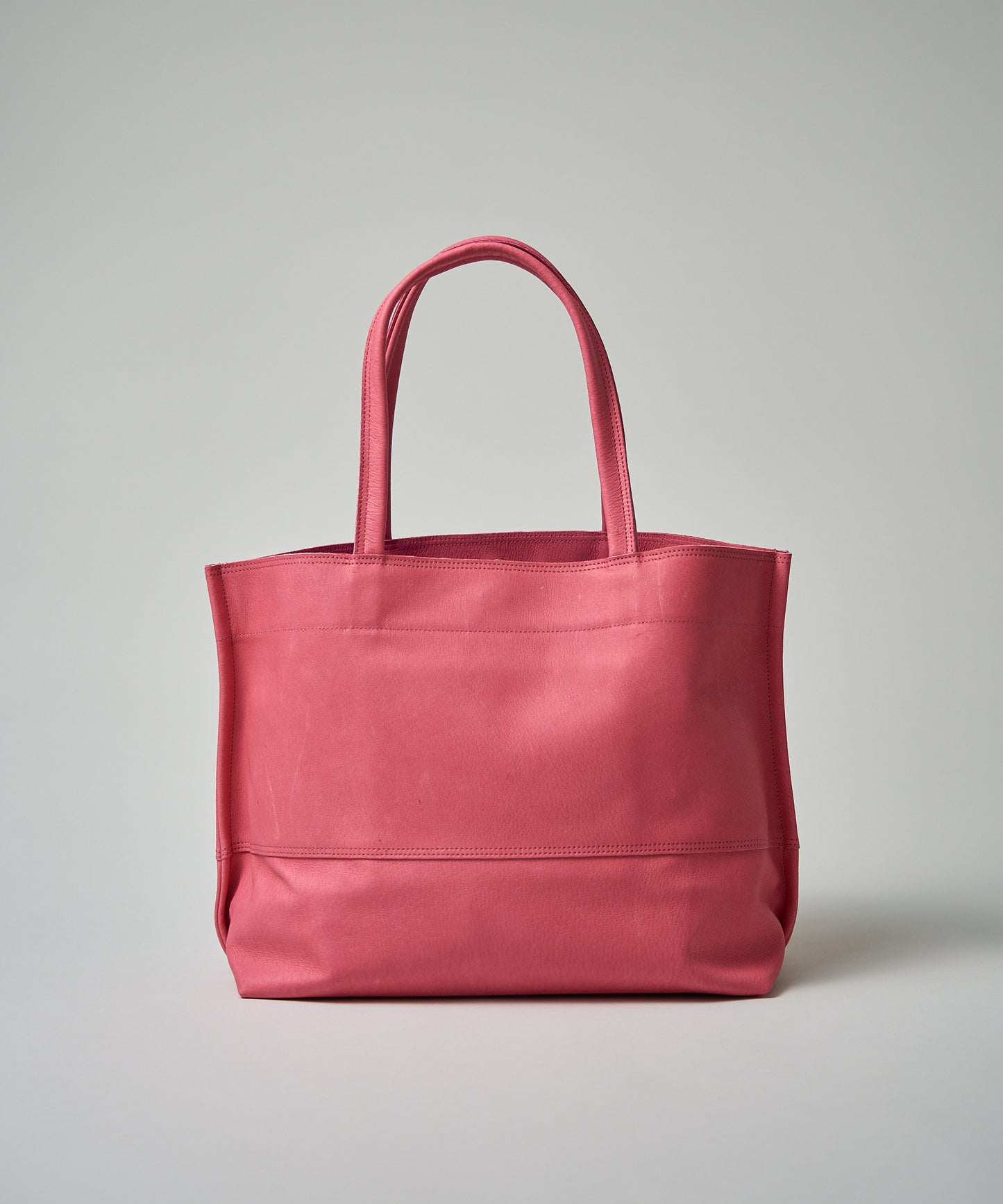 #30 / Wide tote M (magenta) / pigskin "HALLIE"