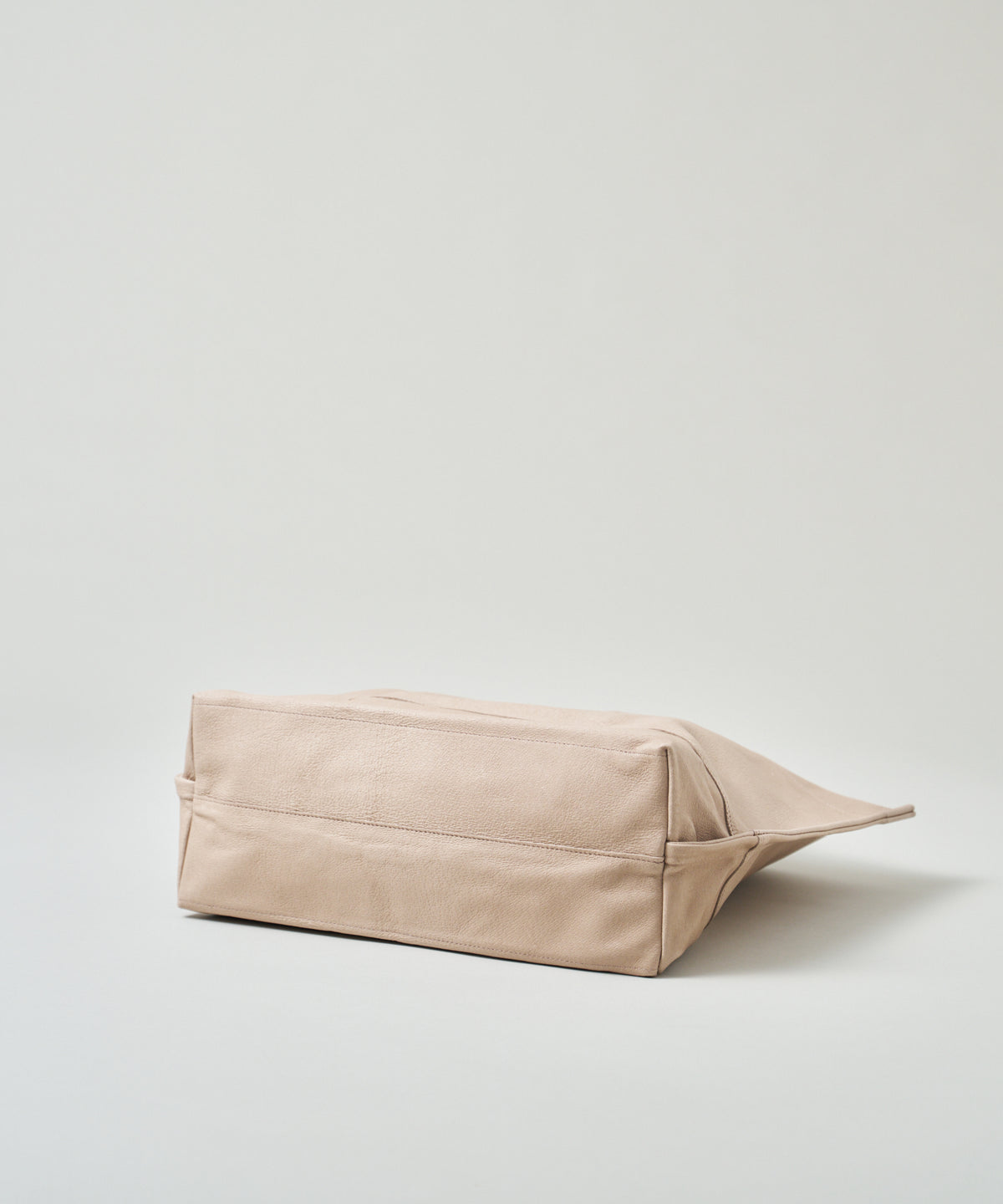 Wide tote L - Pink beige / pigskin Hallie