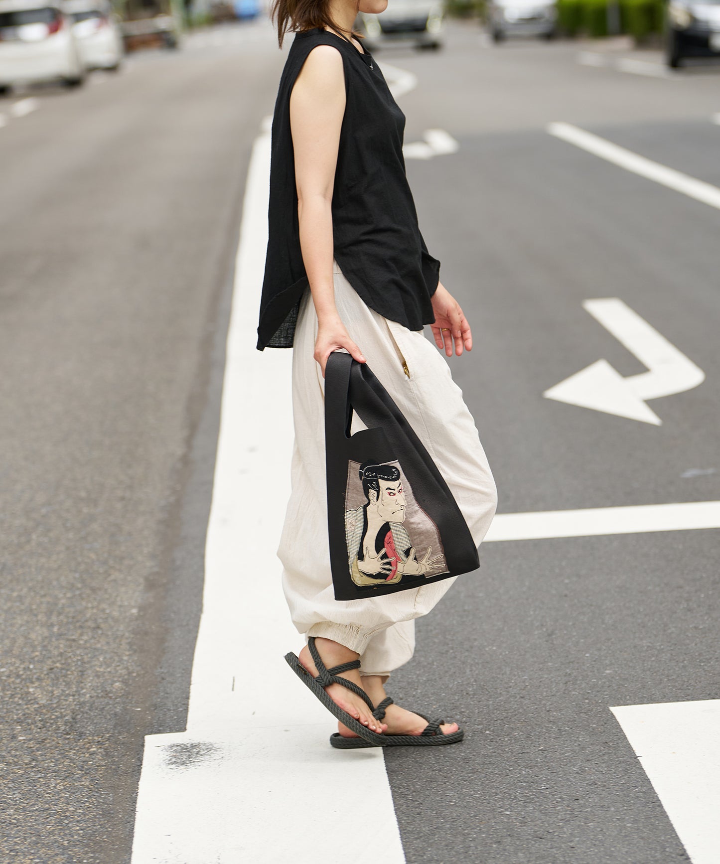 On Model — Image shows Black #A