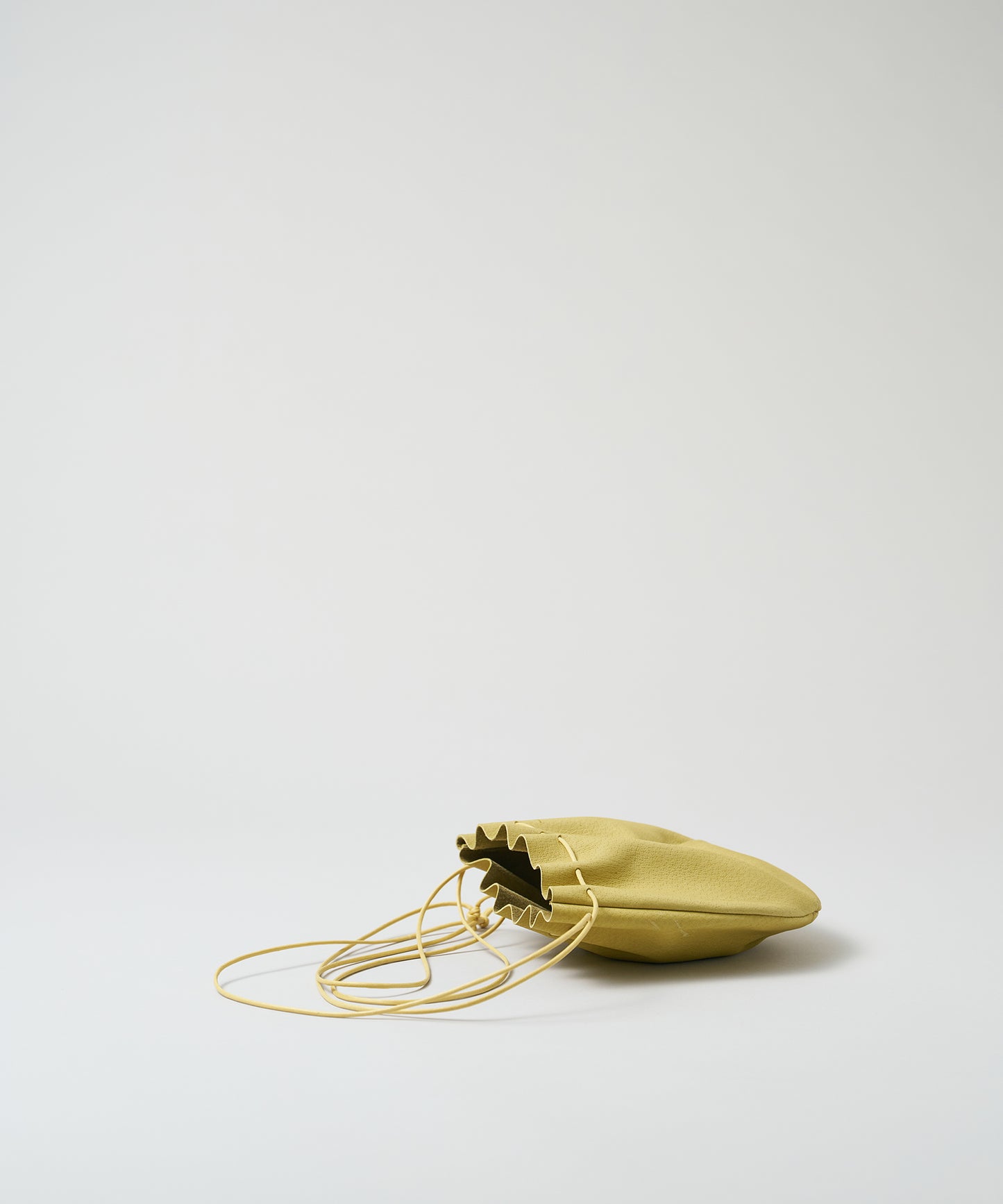 Balloon shoulder - pistachio yellow / pigskin Hallie