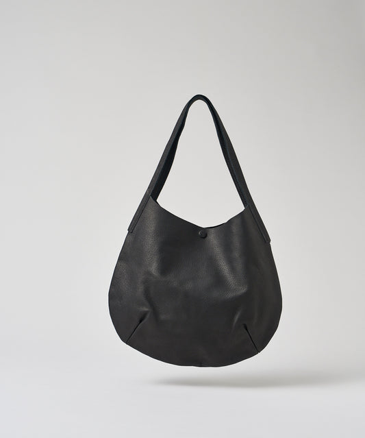 #30/ Circle tote bag (black) / pigskin "HALLIE"