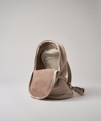 #30 / 寬大手提包 L / 豬皮“HALLIE” 