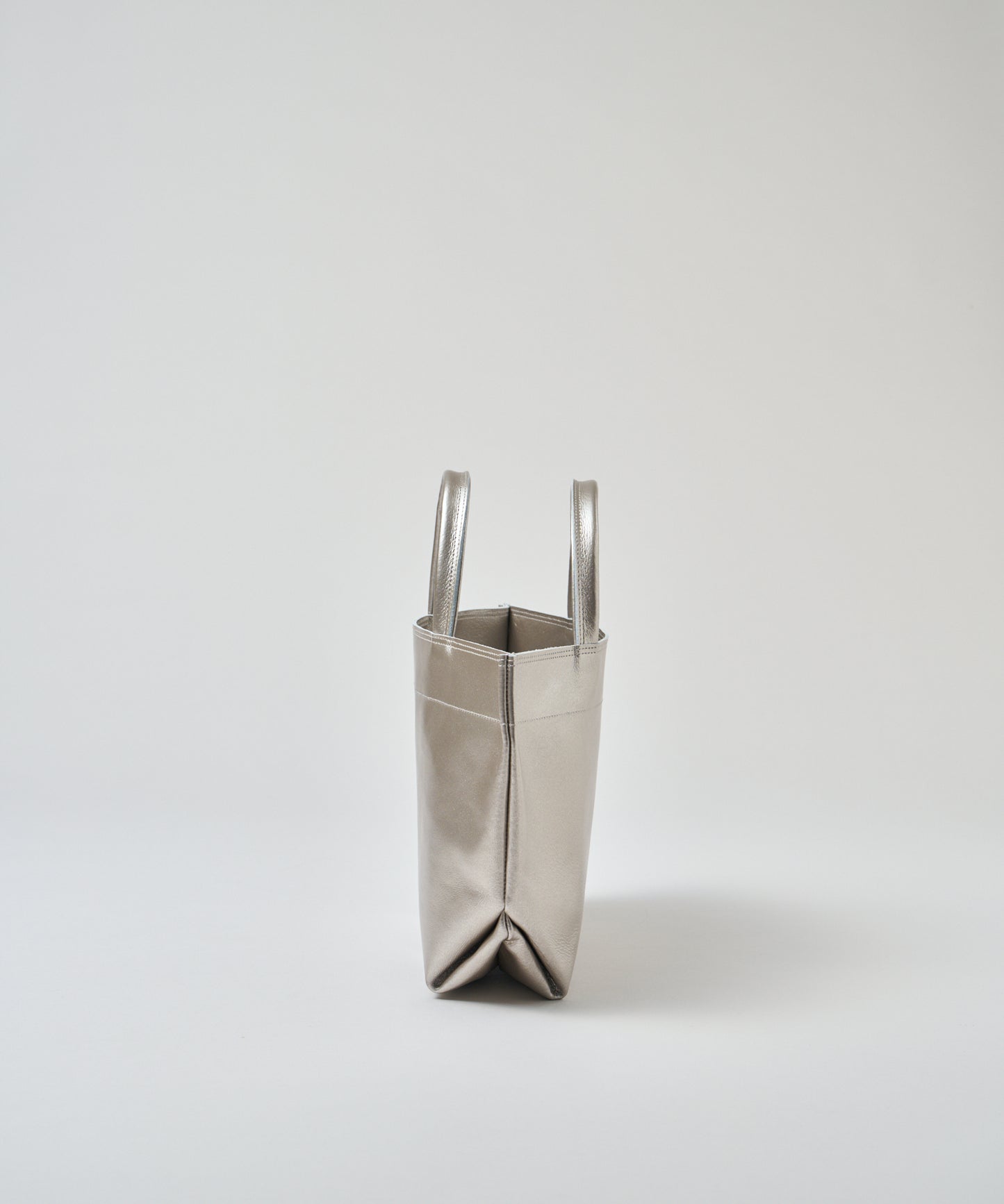 #36/午餐袋S（银色）/猪皮“LUSTRA” 