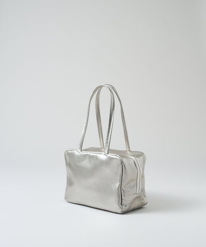 #36/ Square duffel XS (silver) / pigskin "LUSTRA"